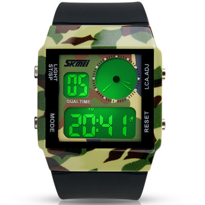 Relógio análogo do LCD da cor do exército